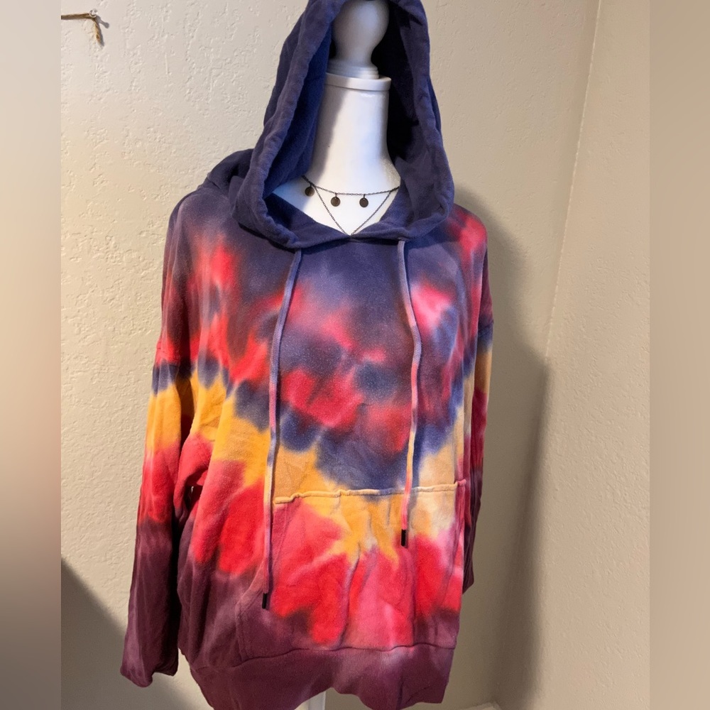 90s Tie-Dye Hoodie